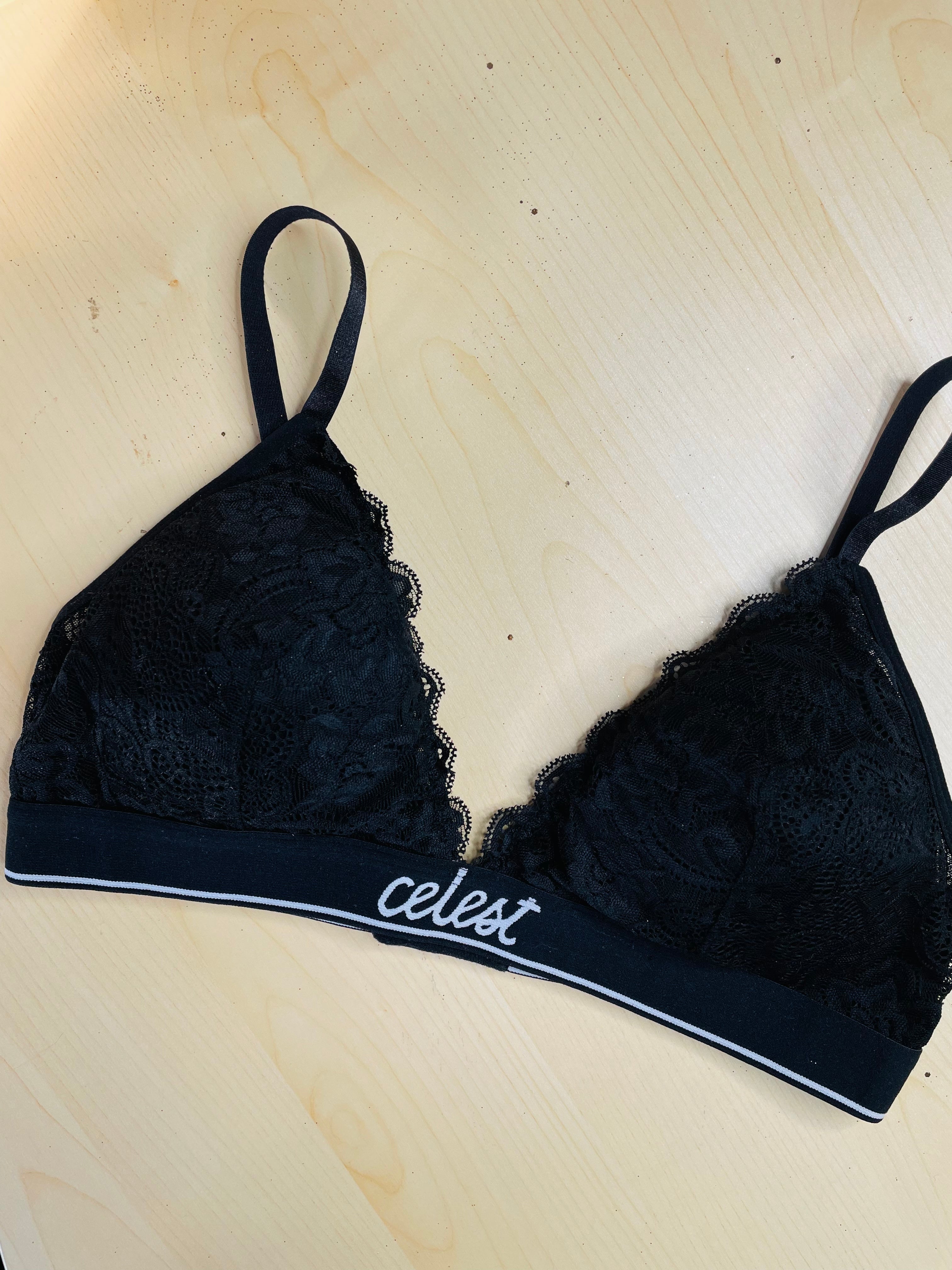 Reggiseno fatto a mano 100% cotone e  comodo pizzo nero con fascia 