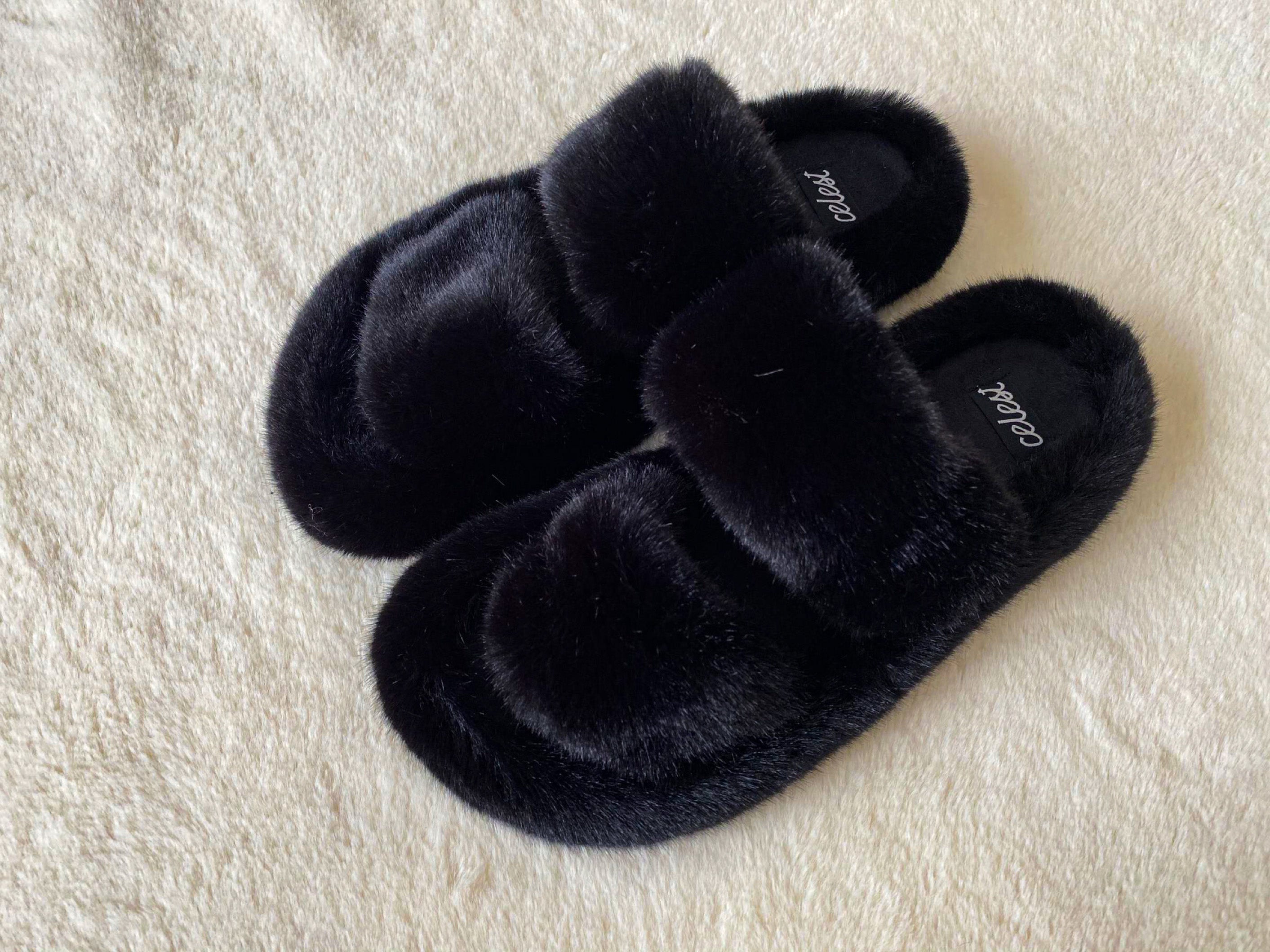 Total black , cibatte pelose comode e soffici 